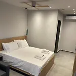 Diamond Light Apartman *
